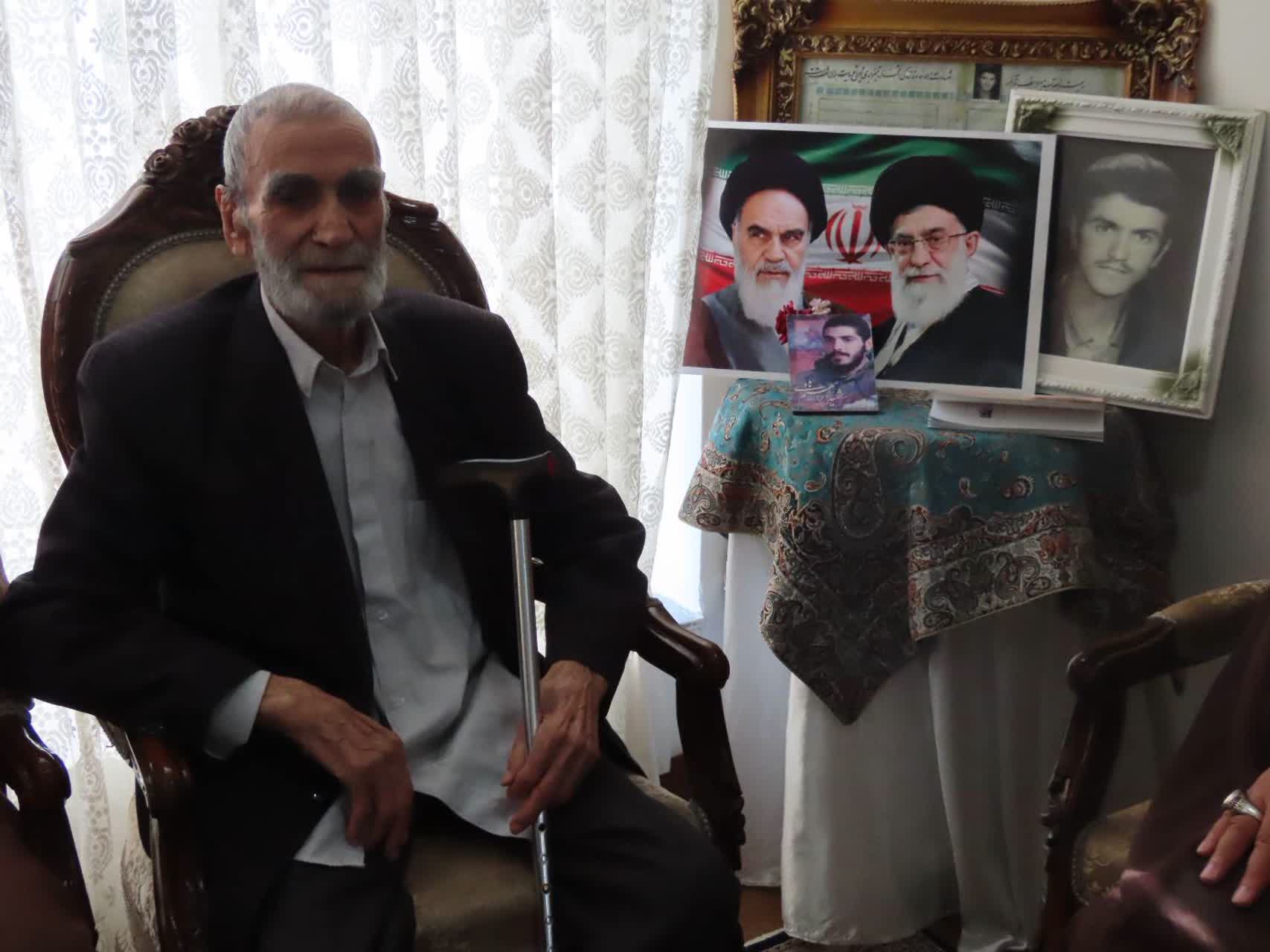 تجلیل از مقام شامخ خانواده شهداء