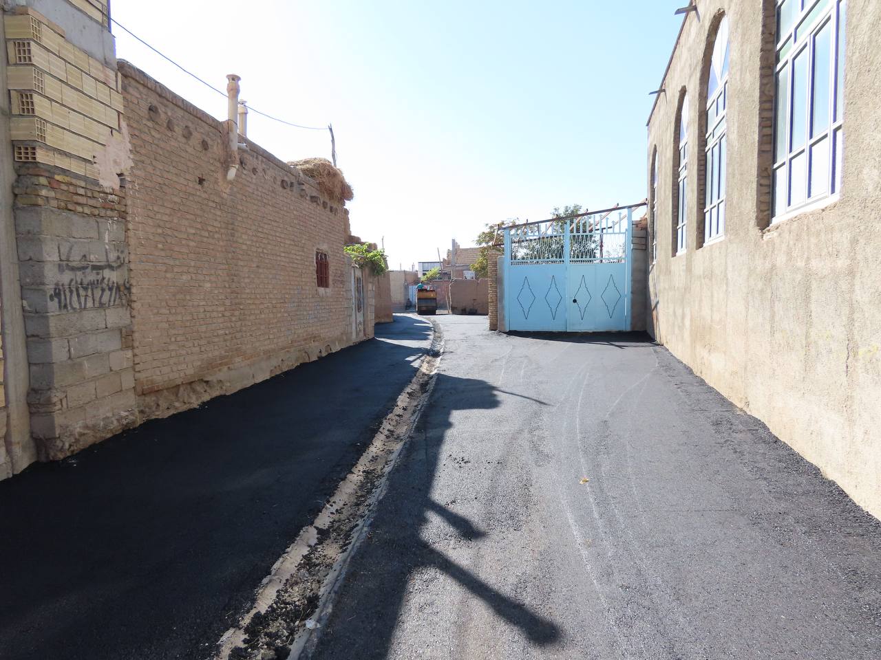 طرح عمرانی بهسازی و آسفالت معابر روستای قره کندی آماده افتتاح شد