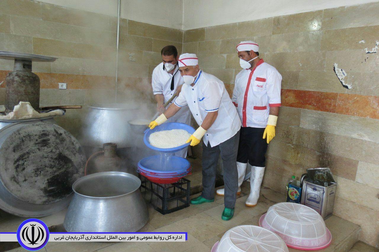 تقدیر و تشکر فرماندار از مجاهدت های تحسین برانگیز مرکز نیکوکاری خیرین جوانان صاحب الزمان در امر پیشگیری و مبارزه با کرونا در شهرستان چایپاره