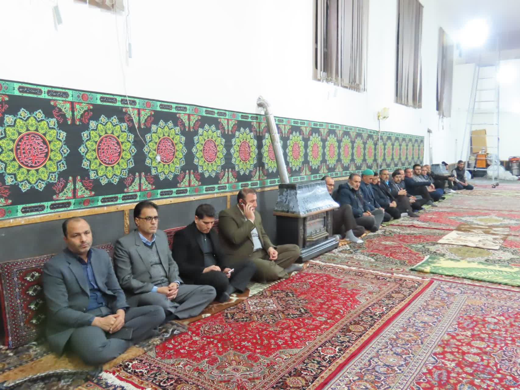 حضور فرماندار چایپاره در مراسم ایام فاطمیه در شهر حاجیلار