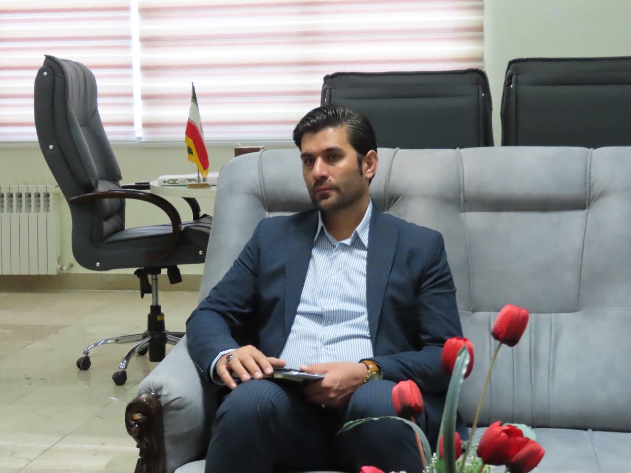دیدار مجری طرحهای اشتغال آفرین بنیاد برکت در استان با فرماندار شهرستان چایپاره