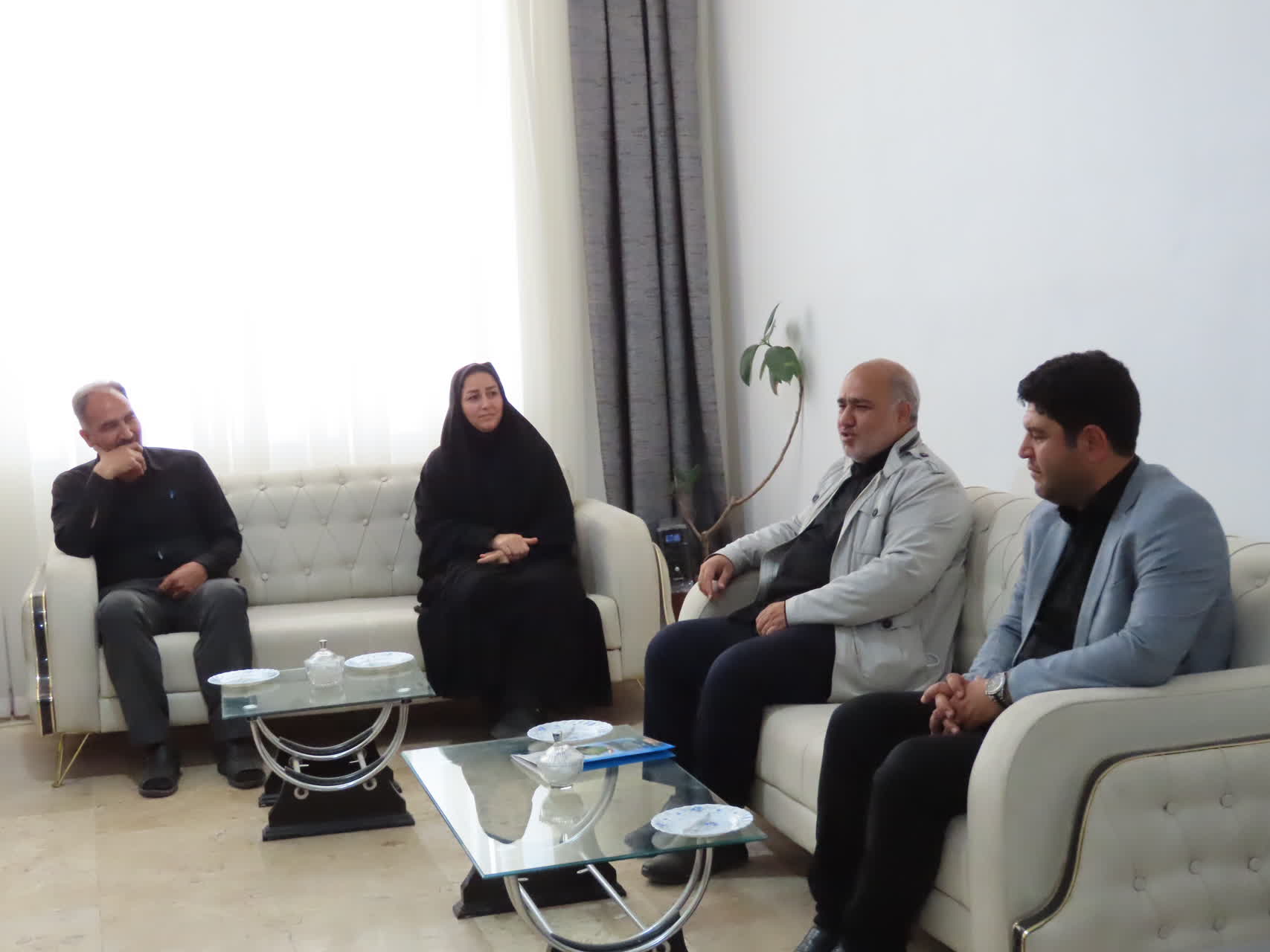 تجلیل فرماندار چایپاره از شهردار حاجیلار