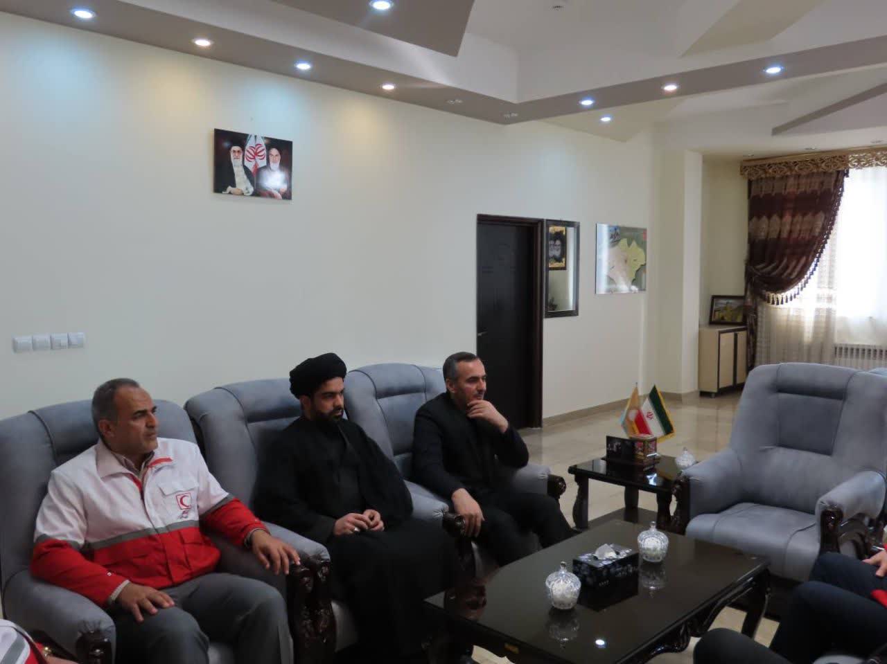 دیدار و گفتگوی مدیر عامل جمعیت هلال احمر استان آذربایجان غربی با فرماندار شهرستان چایپاره