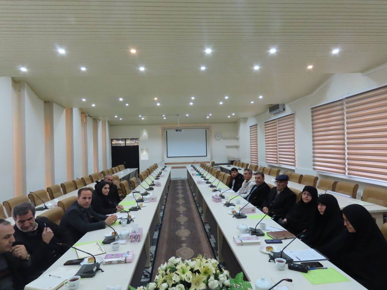 جلسه انجمن کتابخانه های عمومی شهرستان چایپاره