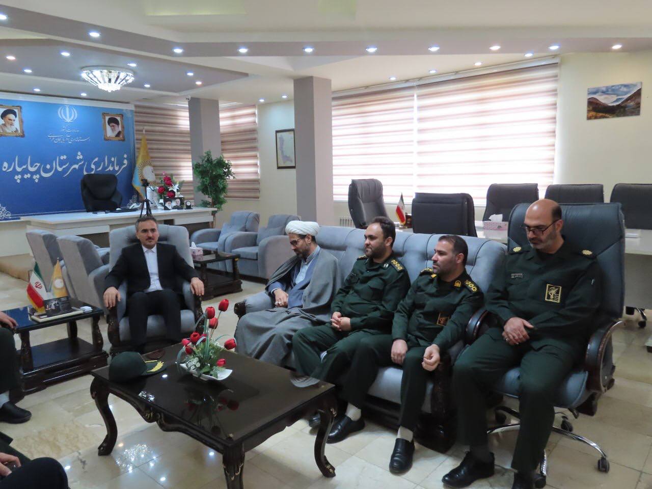 دیدار نوروزی روساء و مدیران دستگاه های اجرایی شهرستان با فرماندار چایپاره