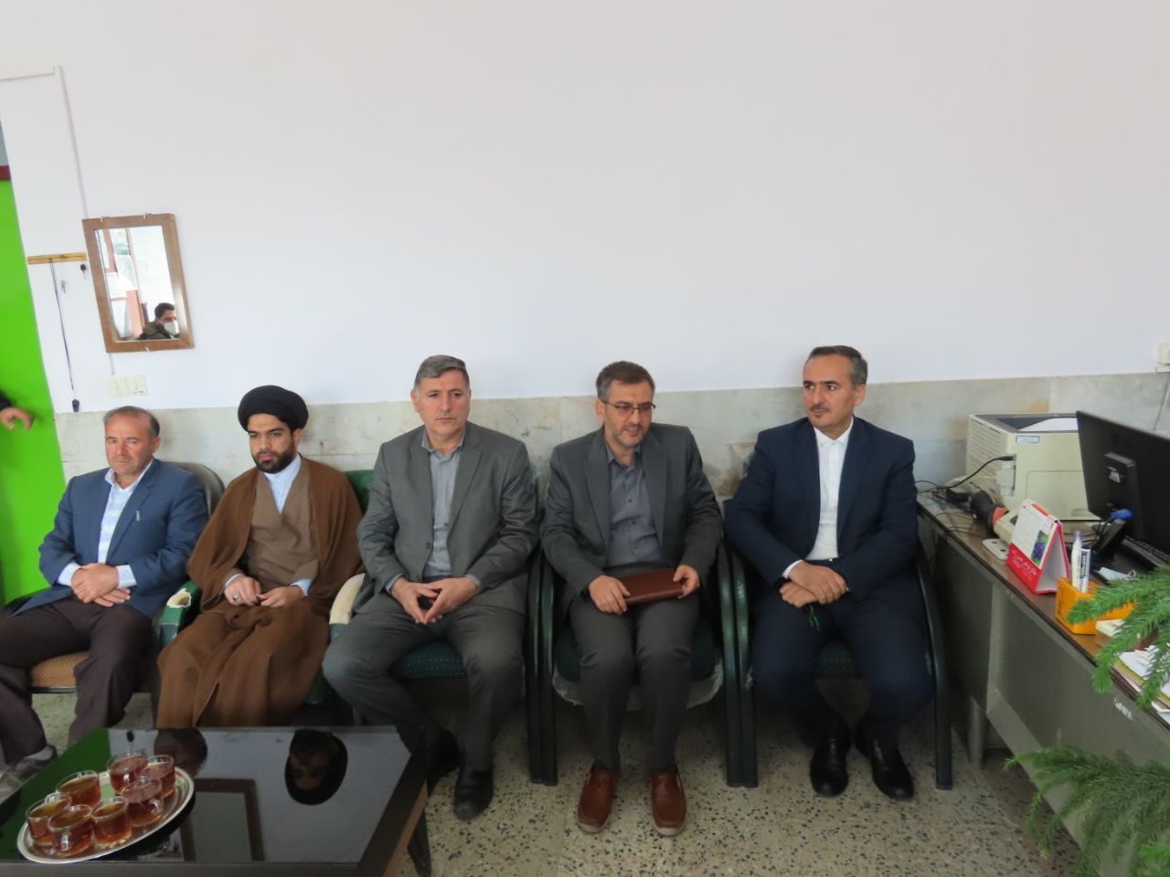 بازدید فرماندار شهرستان چایپاره از دبیرستان شهید آقازاده