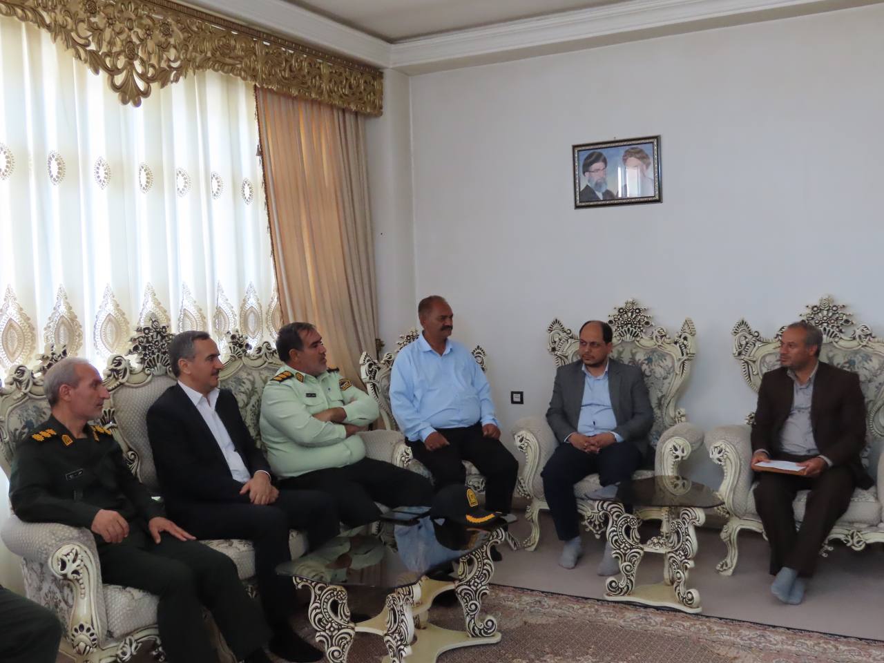 دیدار فرماندار چایپاره با آزادگان سرافراز