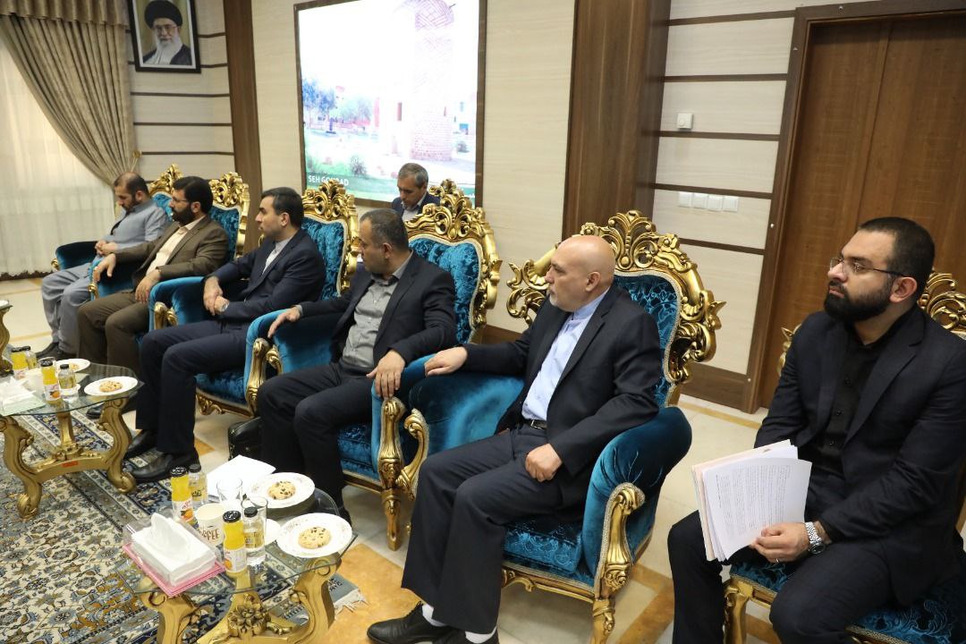 نشست مشترک محمدصادق معتمدیان استاندار آذربایجانغربی با رئیس اداره راپرین اقلیم کردستان عراق