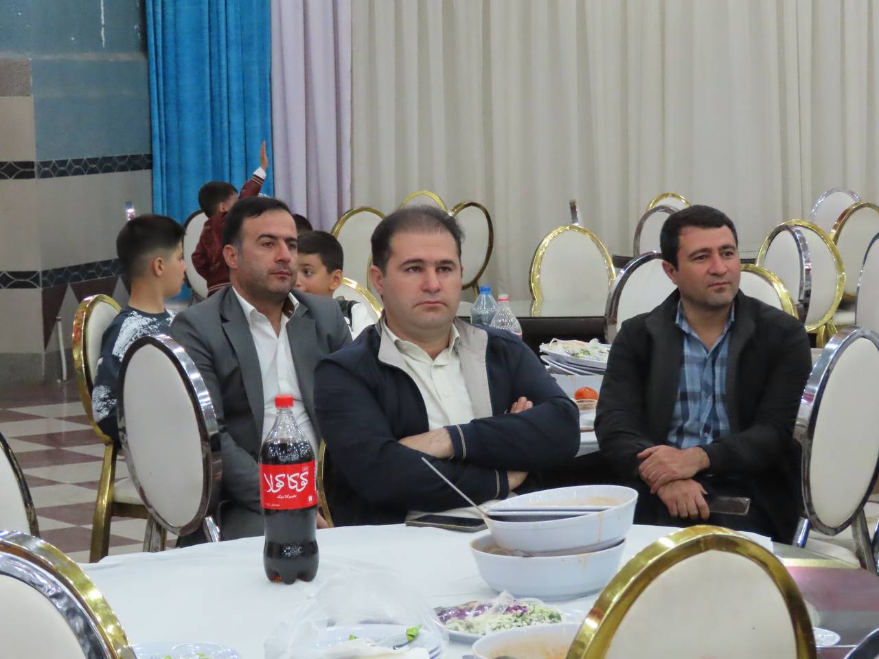 برگزاری ضیافت افطار در بین همکاران فرمانداری ، بخشداری و دهیاران شهرستان چایپاره