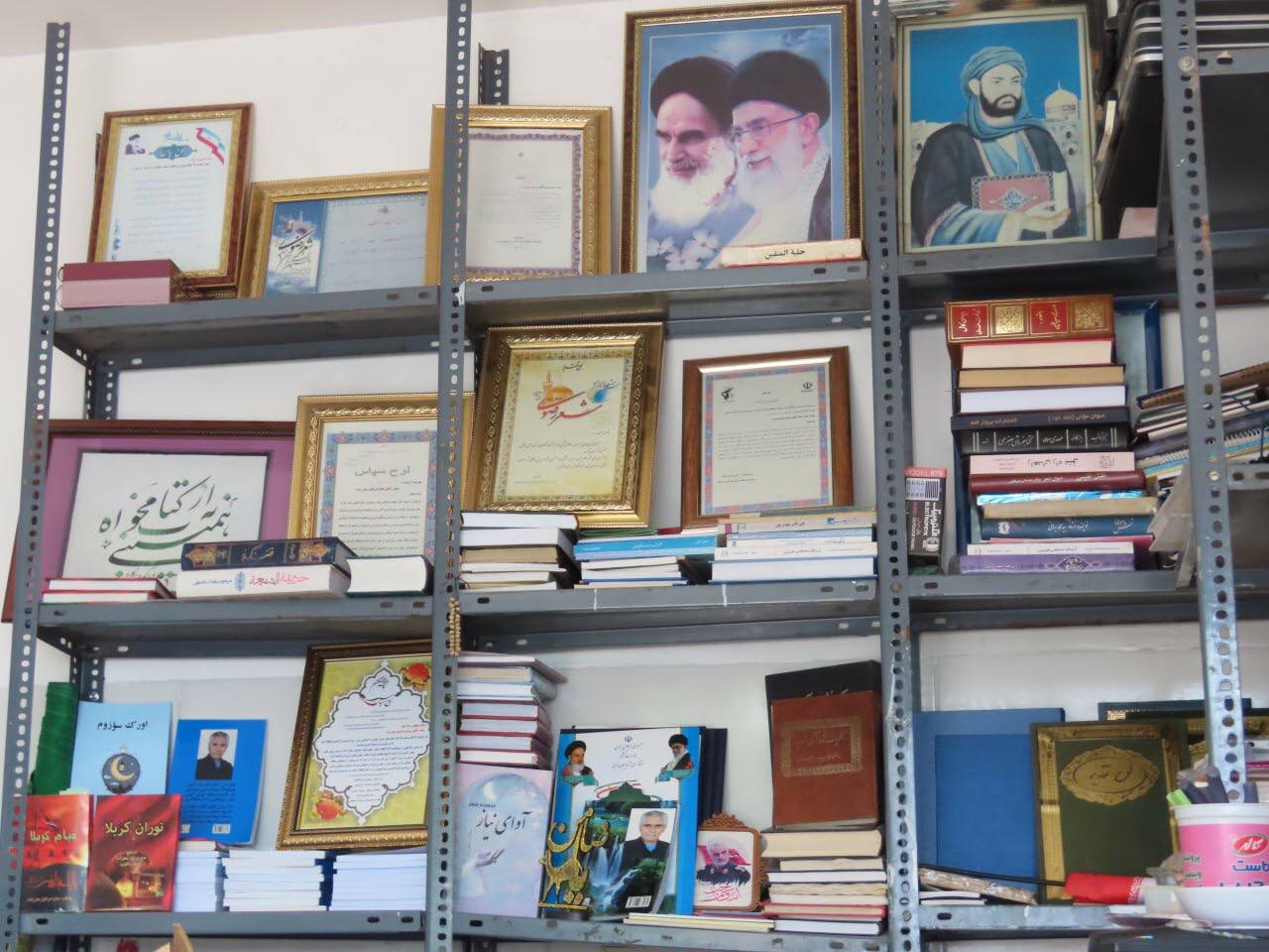 دیدار فرماندار چایپاره با شاعر استاد صفرزاده