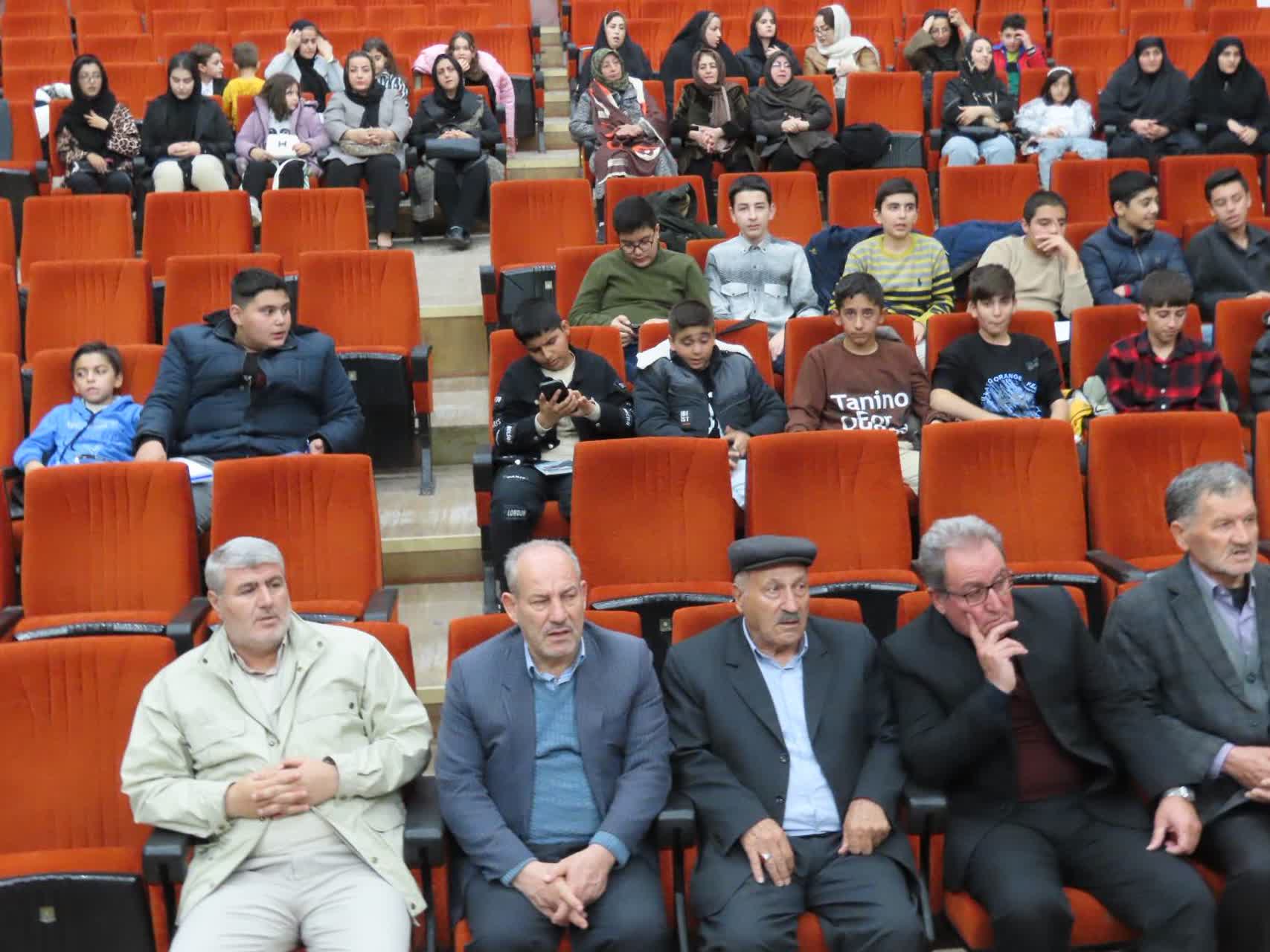 برگزاری آیین فرهنگی و ادبی «عصری با شعر فاطمی»