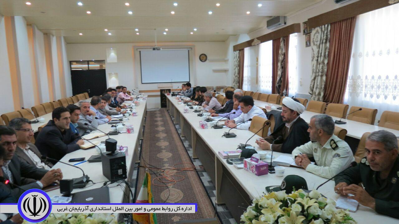 جلسه هماهنگی وبرنامه های هفته دولت درشهرستان چایپاره