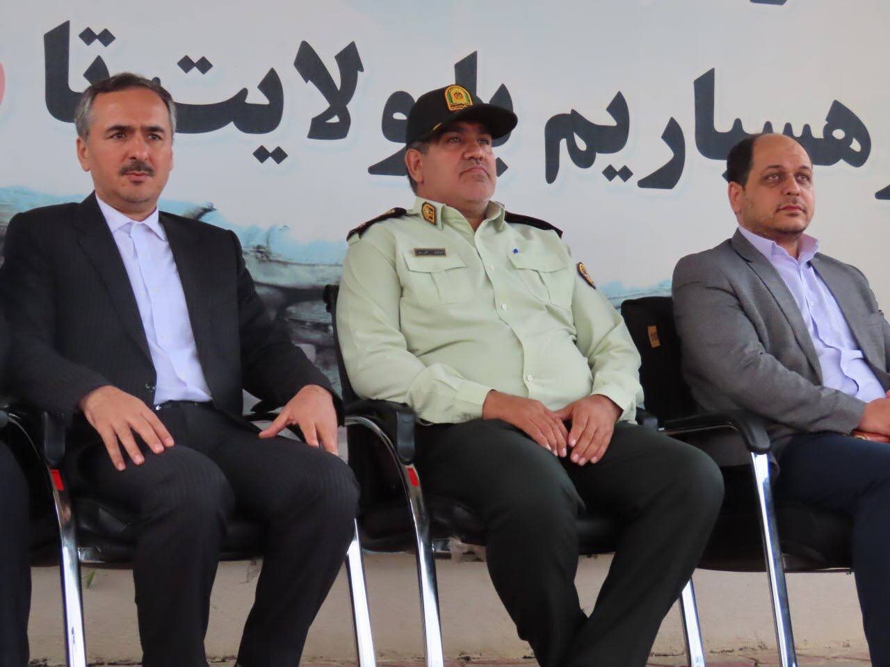 مراسم صبحگاه مشترک نیروهای نظامی ، انتظامی و بسیج در شهرستان چایپاره برگزار شد