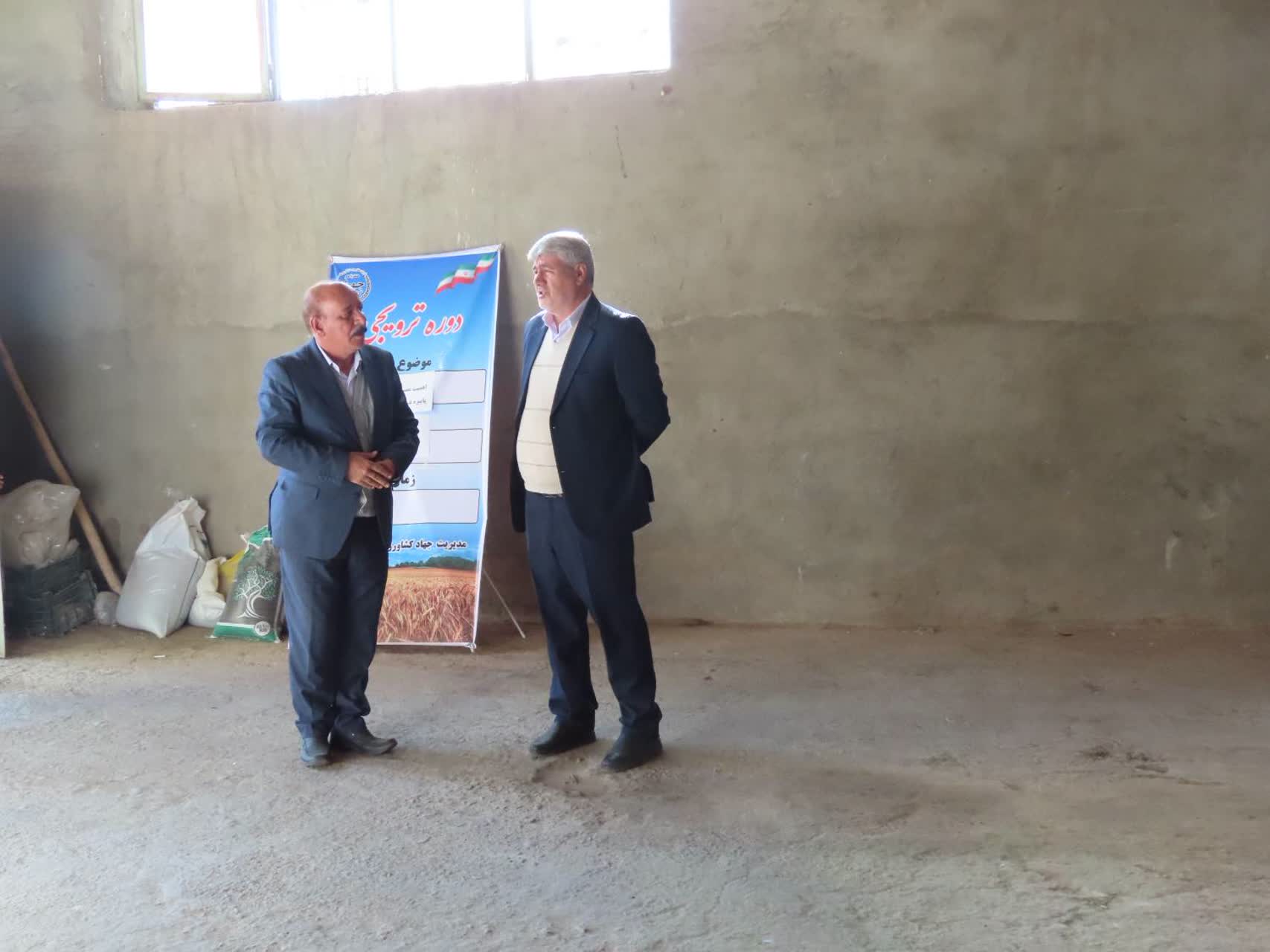 بازدید سرزده رضا اقلیمیان فرماندار چایپاره از اداره تعاون روستایی