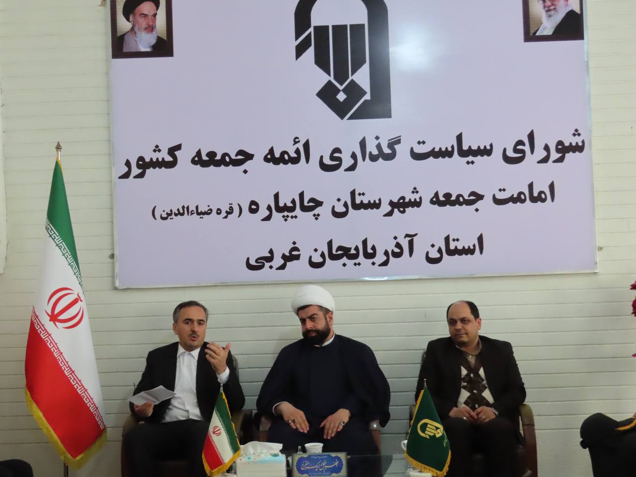 دیدار فرماندار و اعضای شورای اداری با امام جمعه شهرستان