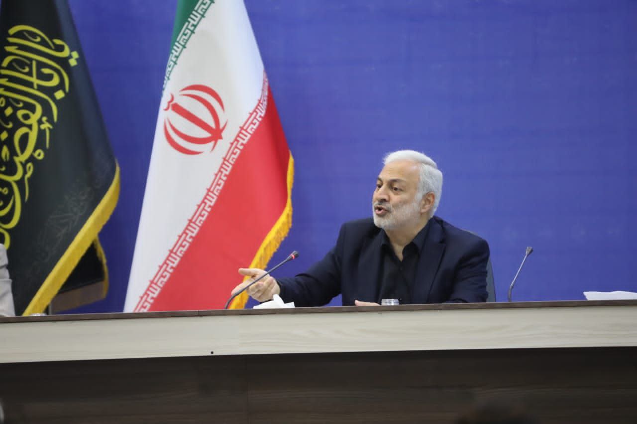 جلسه شورای برنامه ریزی و توسعه استان با محوریت شهرستان ارومیه به ریاست محمدصادق معتمدیان، استاندار آذربایجان غربی برگزار شد