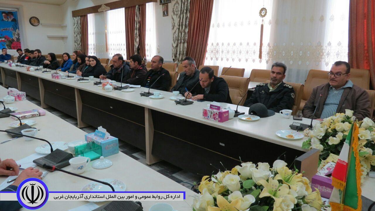 نشست فرماندارباجوانان وفعالین اجتماعی شهرستان چایپاره