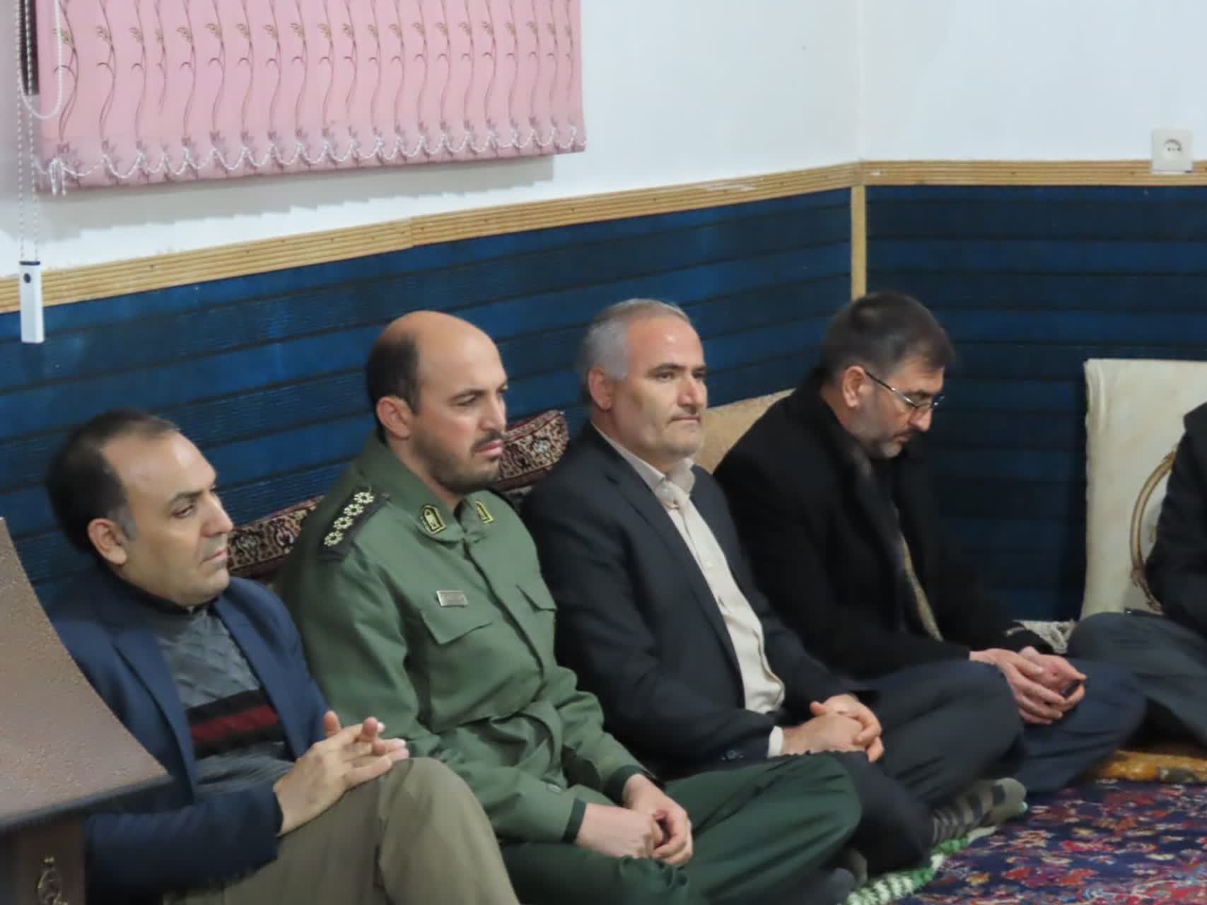 حضور معاون فرماندار چایپاره در مراسم ایام فاطمیه در روستای بسطام