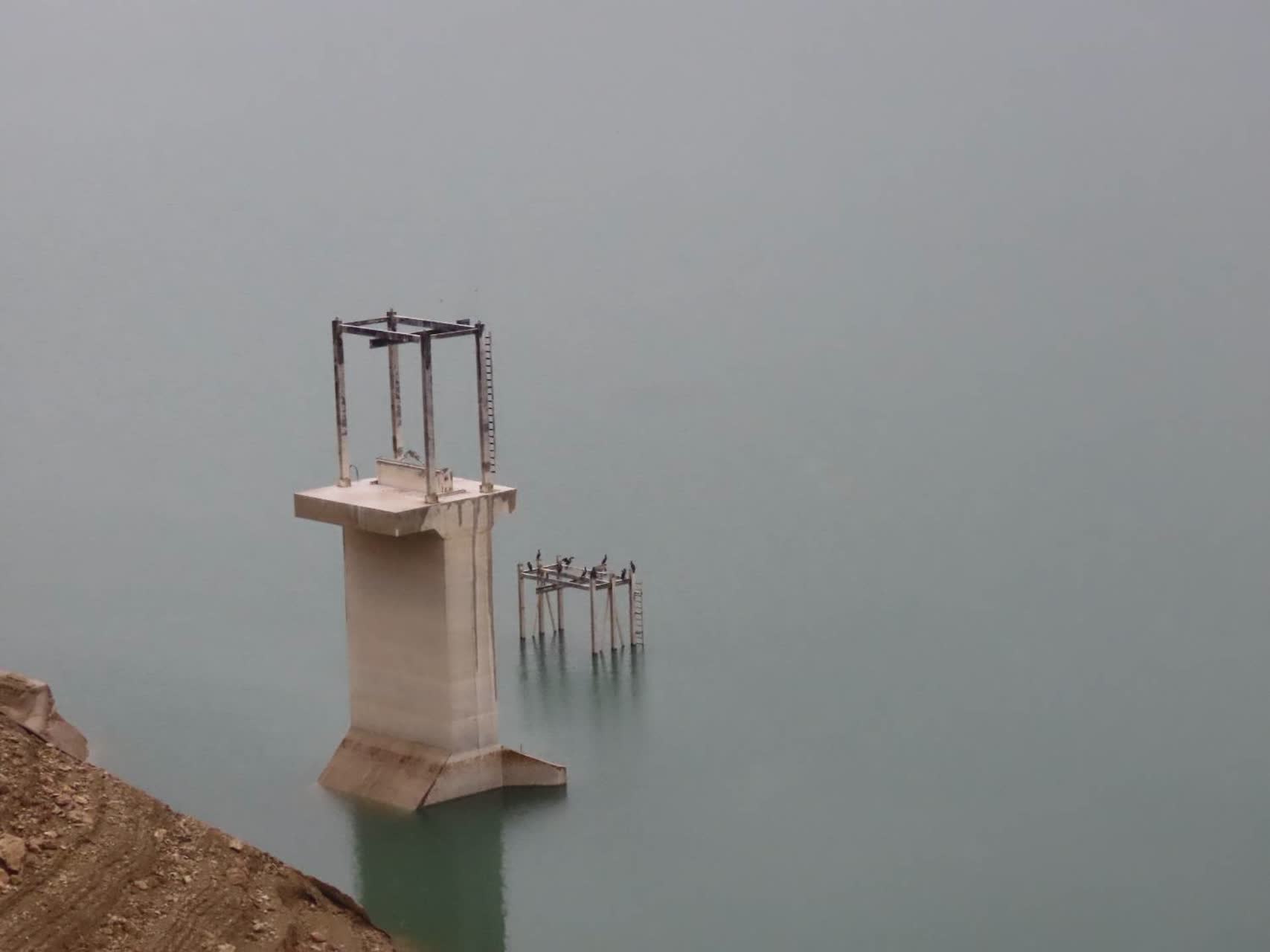 بازید فرماندار چایپاره از سد آغ چای شهرستان