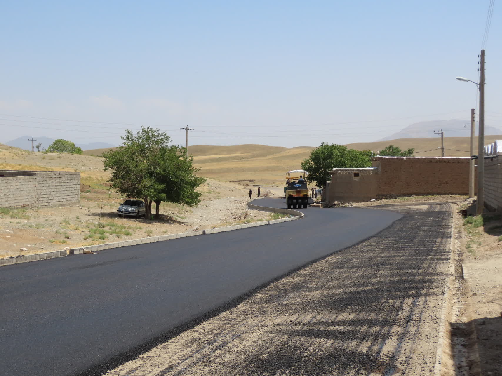 طرح عمرانی بهسازی و آسفالت معابر روستای قمیشگان سفلی آماده افتتاح شد