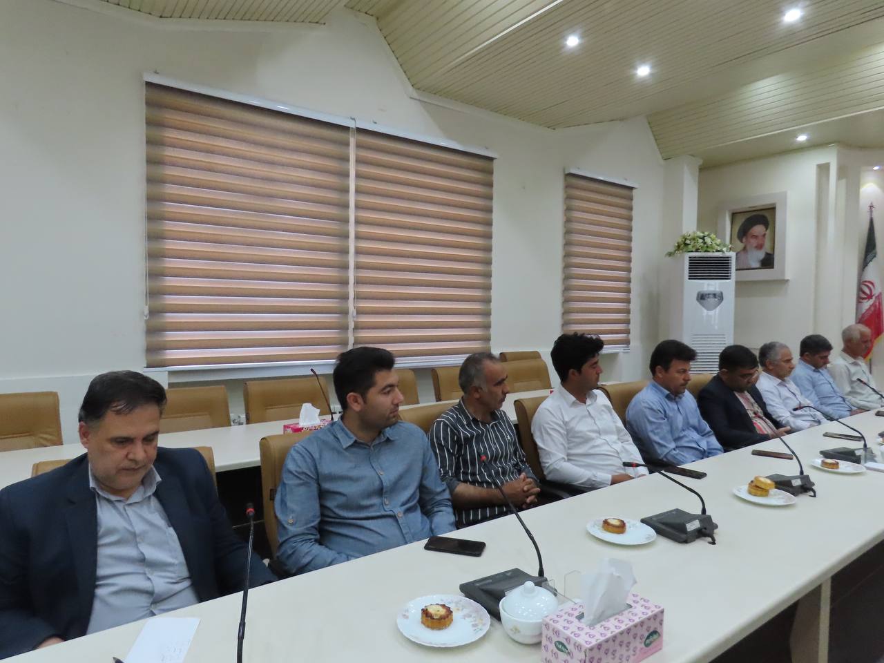نشست هماندیشی فرماندار شهرستان چایپاره با دهیاران بخش مرکزی