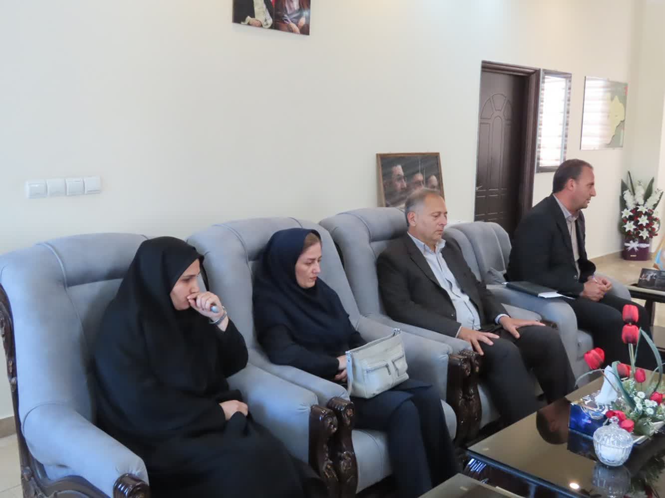 دیدار مدیر و کارکنان جهاد کشاورزی شهرستان با فرماندار چایپاره
