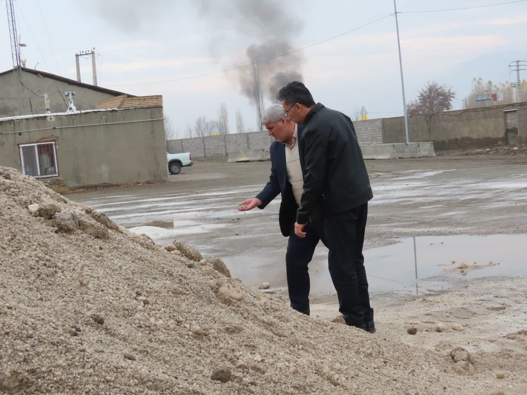بازدید سرزده رضا اقلیمیان فرماندار چایپاره از اداره راهداری و بررسی آمادگی زمستانی راهداران