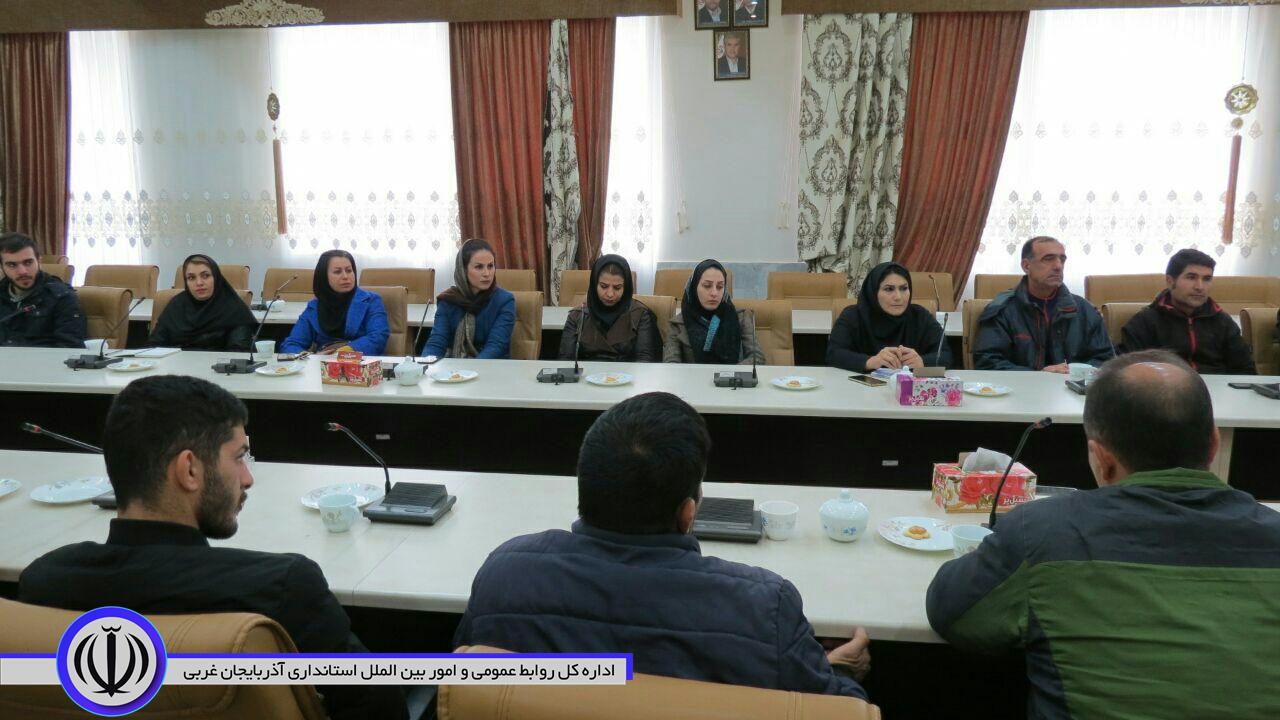 نشست فرماندارباجوانان وفعالین اجتماعی شهرستان چایپاره