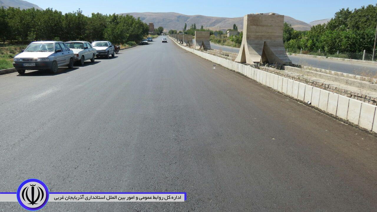 ه مناسبت چهارمین روز از هفته دولت افتتاح پروژه های بخش مرکزی