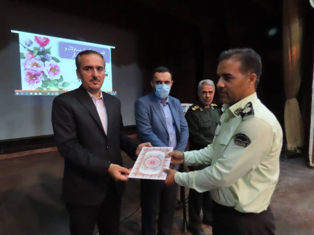برگزاری جلسه اختتامیه اردوهای جهادی دانشجویان دانشگاه علوم پزشکی استان آذربایجان غربی در شهرستان چایپاره