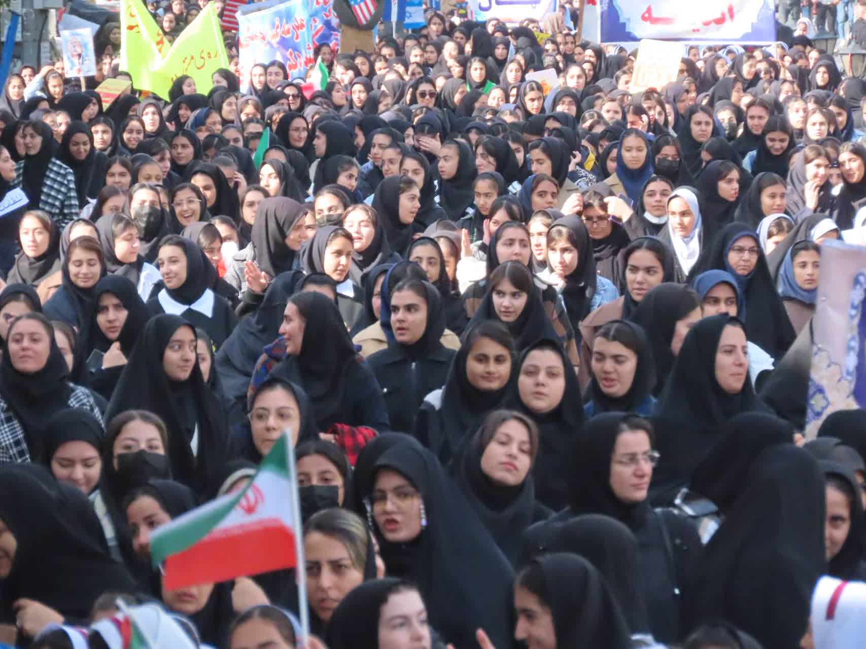 برگزاری مراسم یوم الله 13 آبان در چایپاره همزمان با سراسر کشور