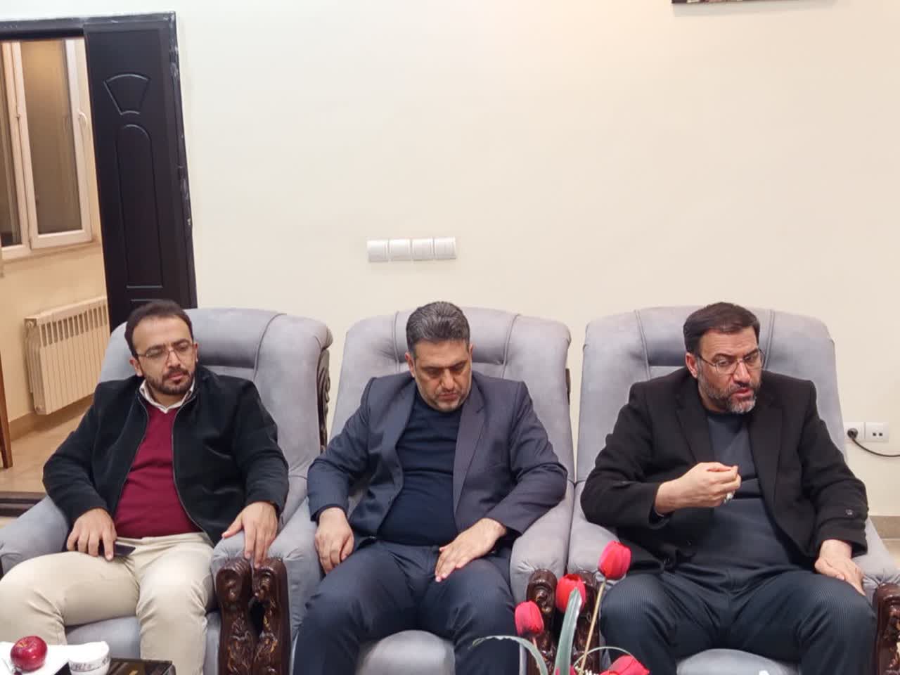 دیدار فرمانده ناحیه مقاومت بسیج سپاه شهرستان ارومیه با فرماندار چایپاره