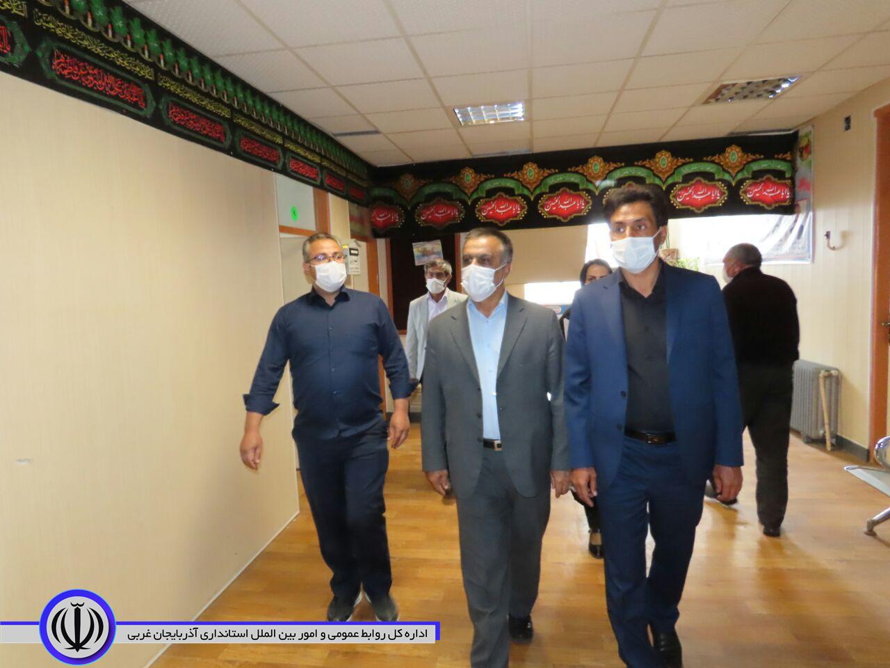 بازدید سرزده فرماندار از ادارات در شهرستان چایپاره.