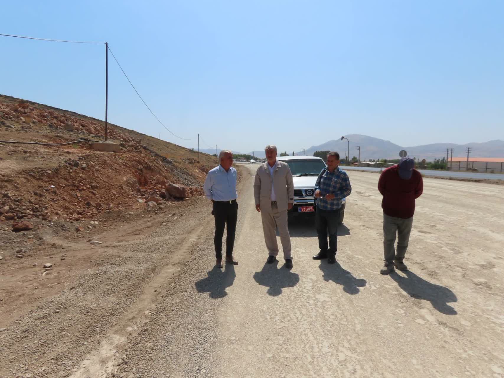 بازدید فرماندار چایپاره از عملیات عمرانی بزرگراه ایواوغلی - گیت ورودی منطقه آزاد ماکو در محدوده شهرستان