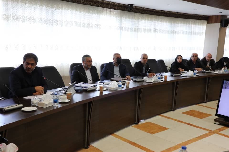 جلسه بررسی اقدامات سازمان جهاد کشاورزی در راستای احیای دریاچه ارومیه به ریاست محمدصادق معتمدیان استاندار آذربایجان غربی