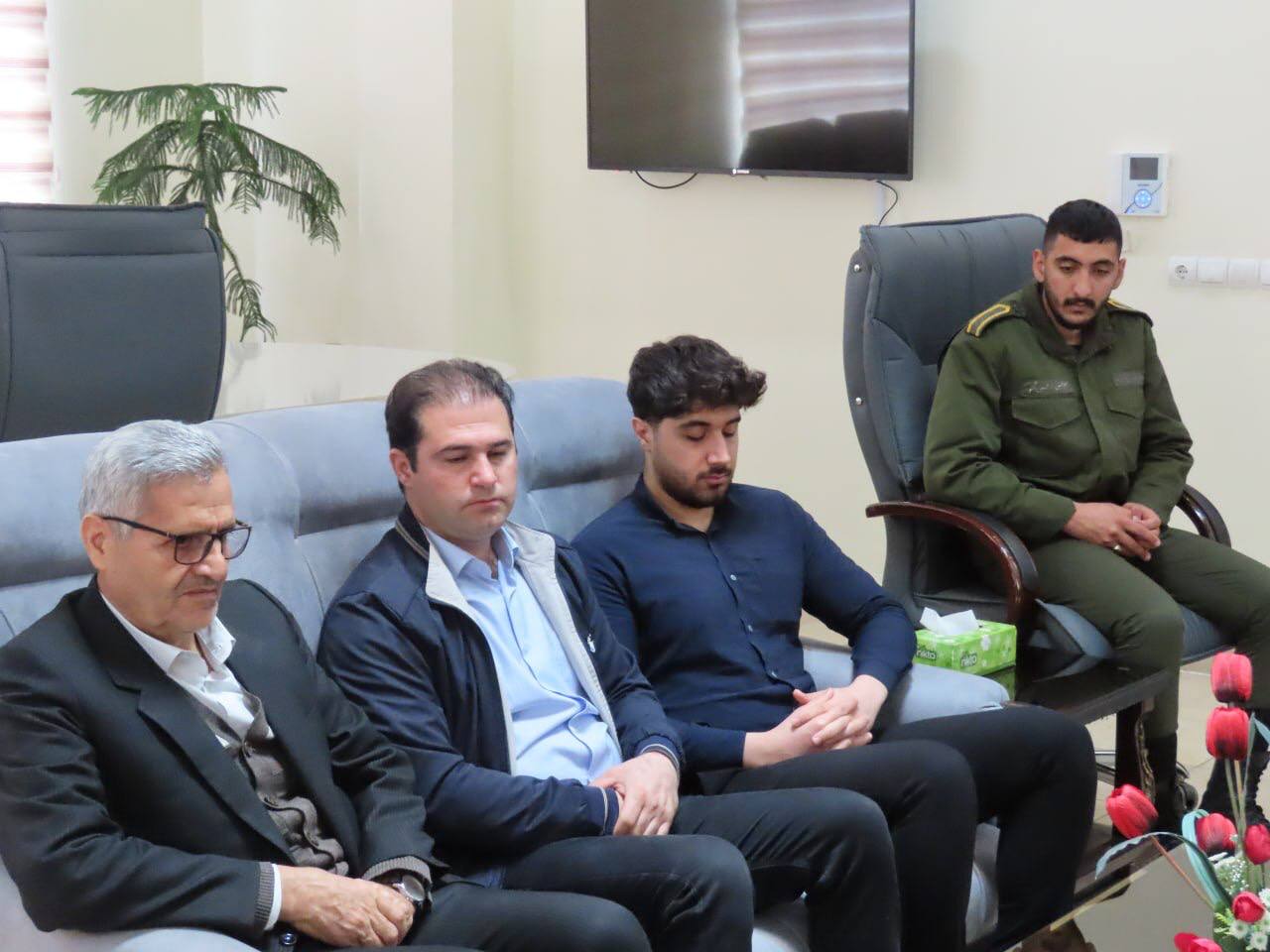 دیدار نوروزی روساء و مدیران دستگاه های اجرایی شهرستان با فرماندار چایپاره