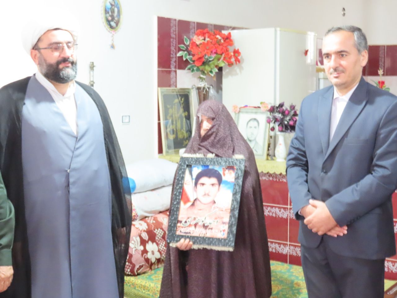 تجلیل از مقام شامخ خانواده شهدا