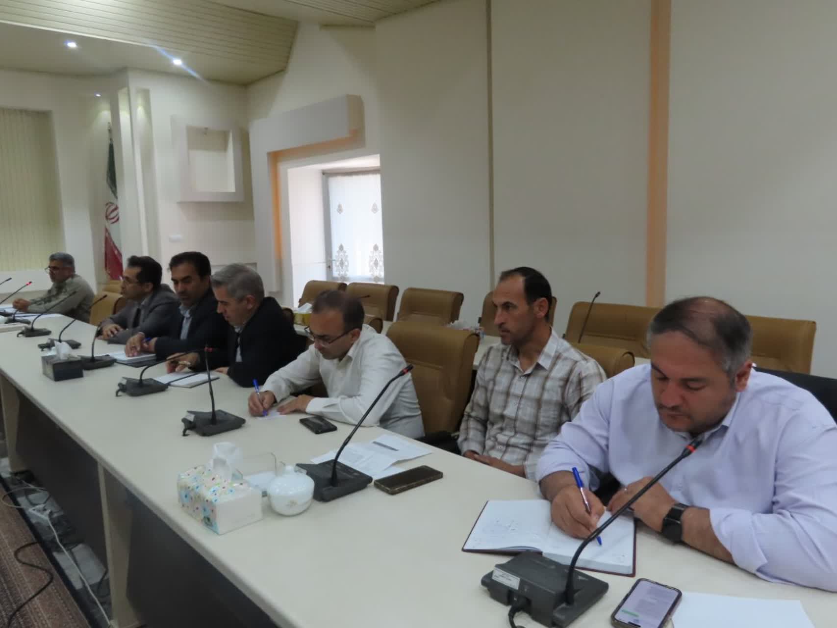 برگزاری نخستین جلسه کارگروه مدیریت پسماند و مخاطرات زیست‌محیطی شهرستان چایپاره