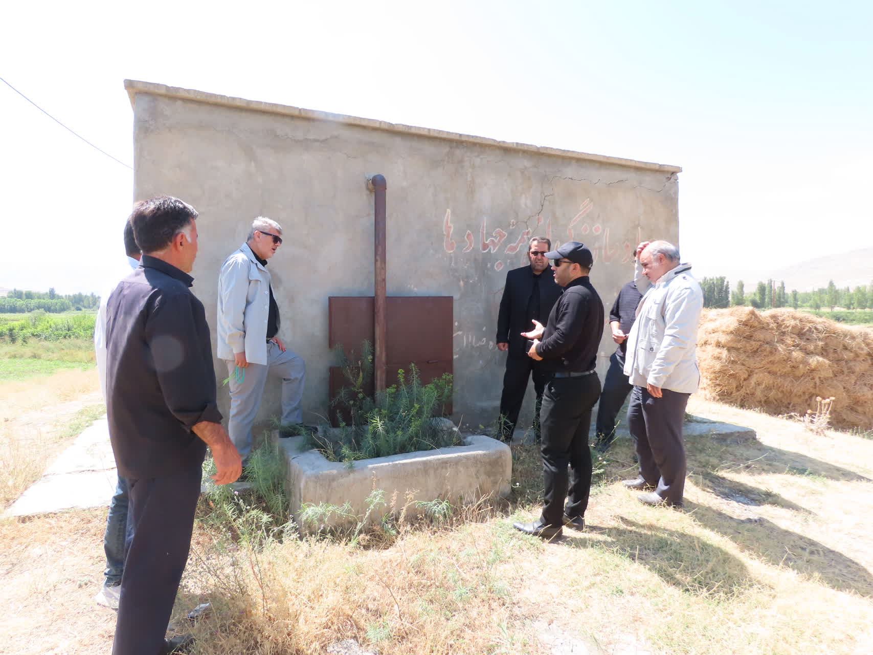 بازدید میدانی فرماندار و مدیر کل دفتر امور روستایی استانداری از روستاهای مارقشه و فیض آباد