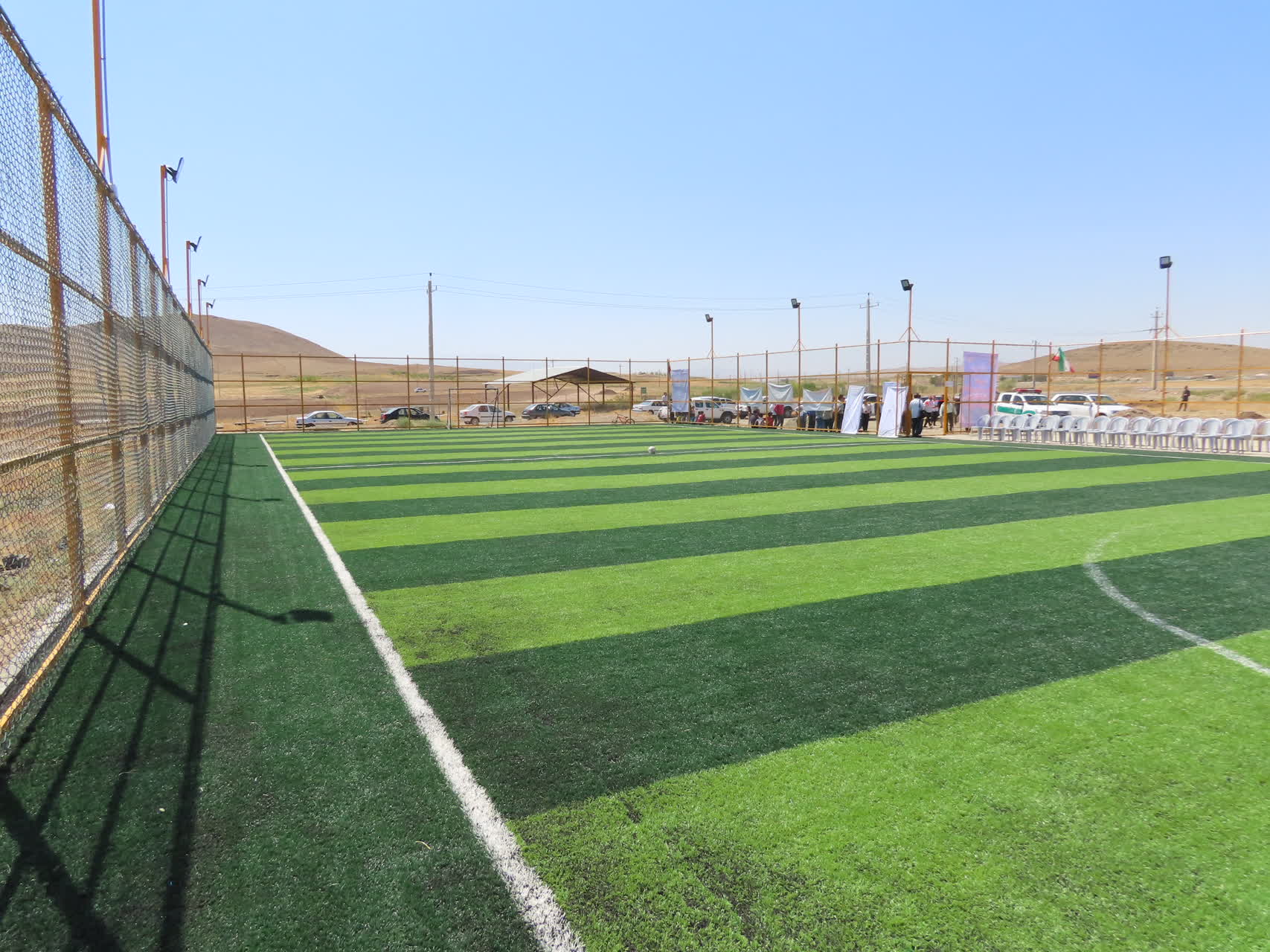 افتتاح فضای ورزشی روباز (چمن مصنوعی) روستای کامل آباد
