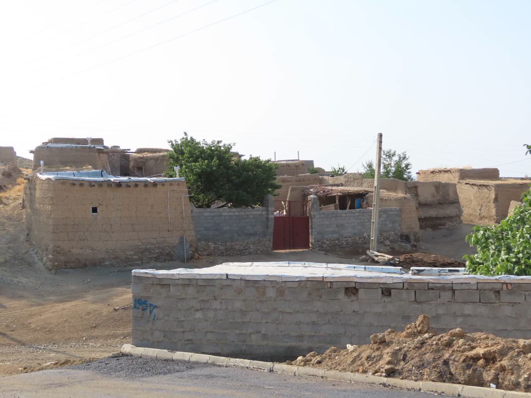 طرح عمرانی بهسازی و آسفالت معابر روستای آغمزار آماده افتتاح شد