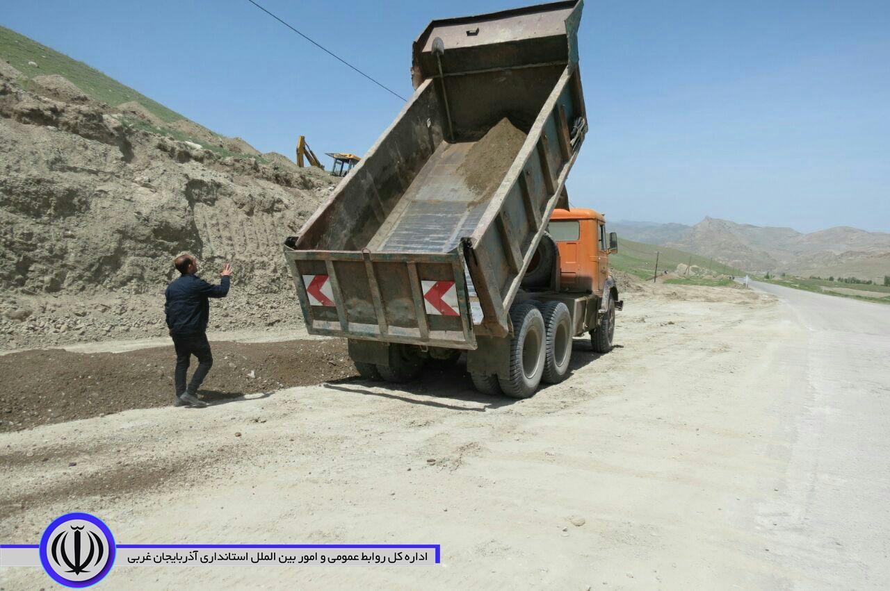 بازدید فرماندار از عملیات اجرایی رفع نقاط حادثه خیز در شهرستان چایپاره