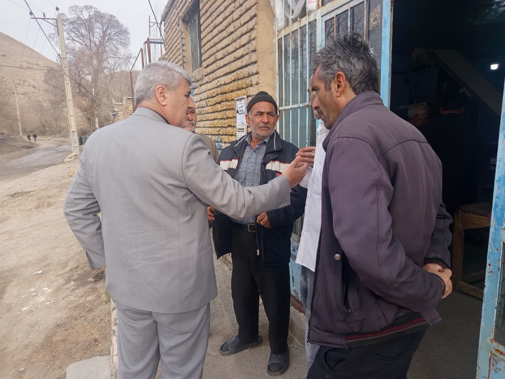 بازدید سرزده فرماندار چایپاره از واحدهای نانوایی در روستاهای شهرستان