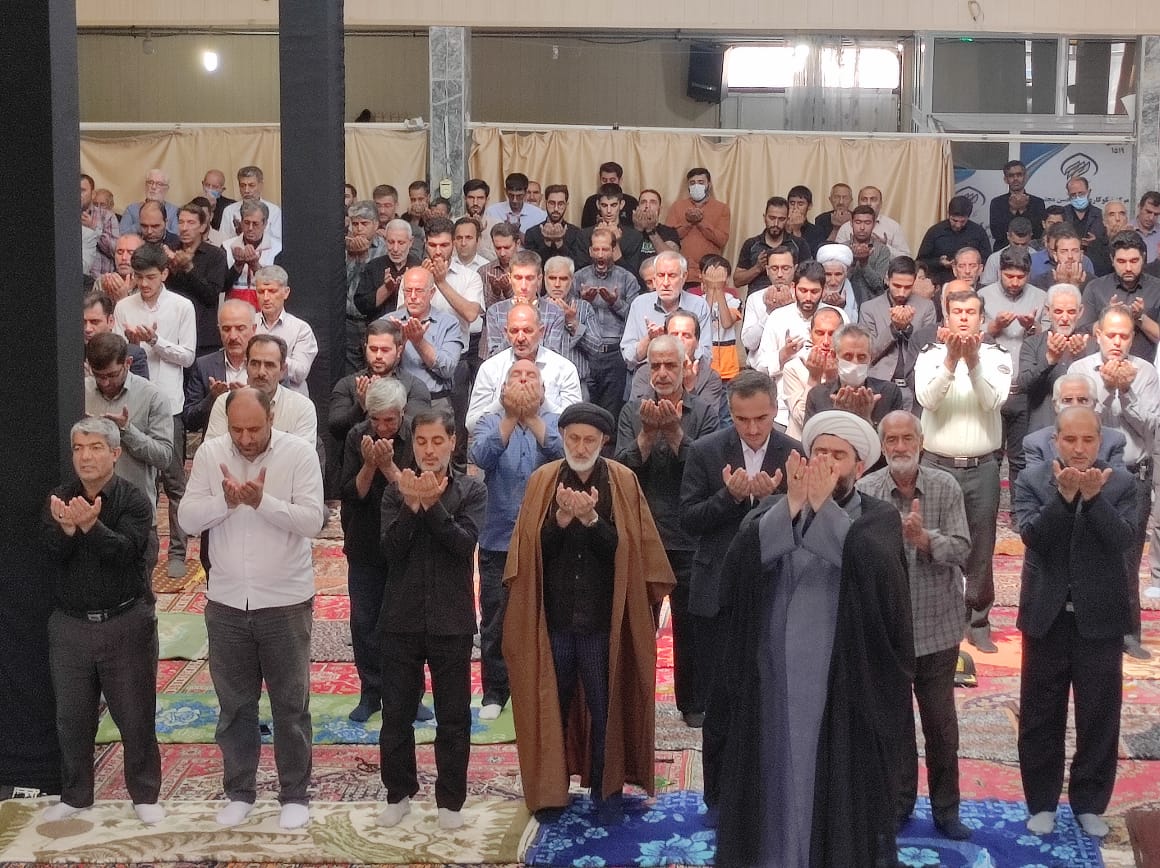 برگزاری نماز عبادی سیاسی جمعه با حضور فرماندار شهرستان چایپاره