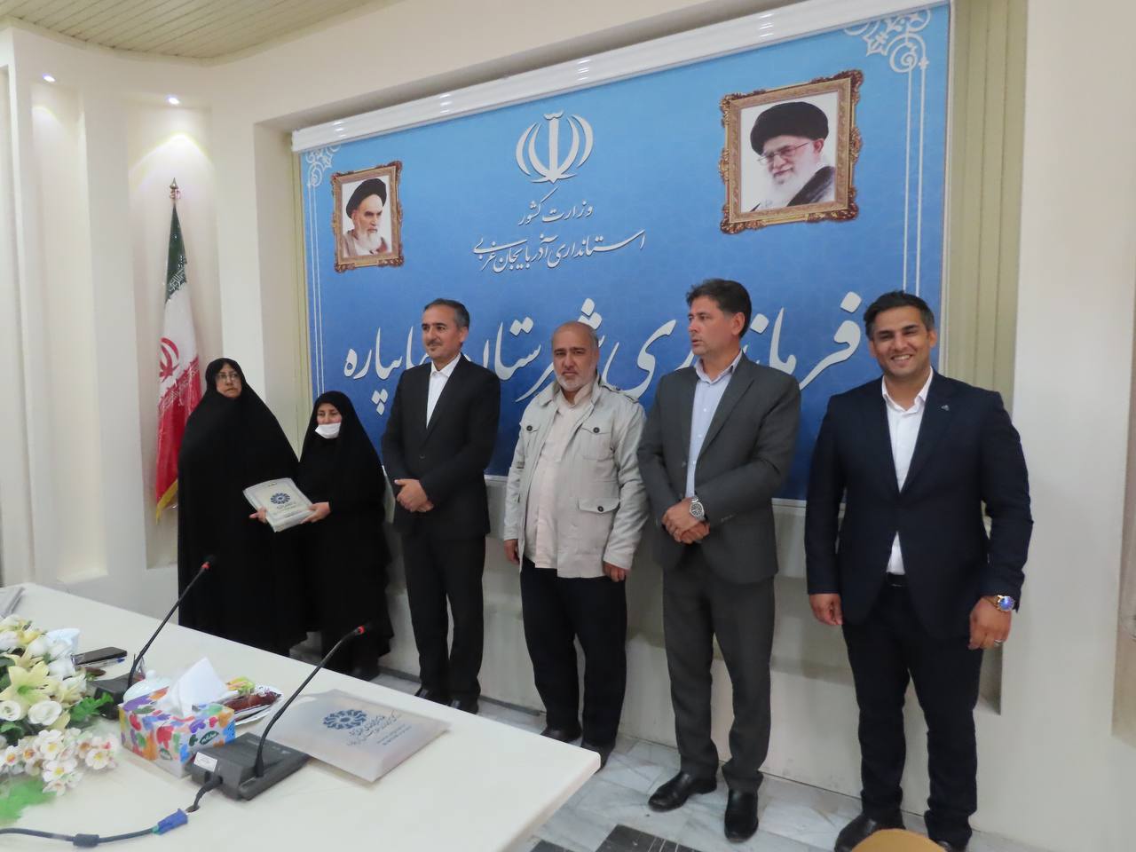 جلسه انجمن کتابخانه های عمومی شهرستان چایپاره