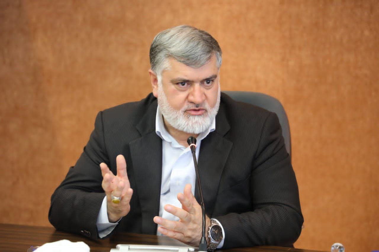 دیدار معاون وزیر صنعت، معدن و تجارت و رئیس سازمان زمینشناسی و اکتشافات معدنی کشور با استاندار آذربایجان