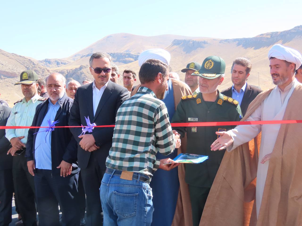 افتتاح آسفالت راه روستایی قوچاش
