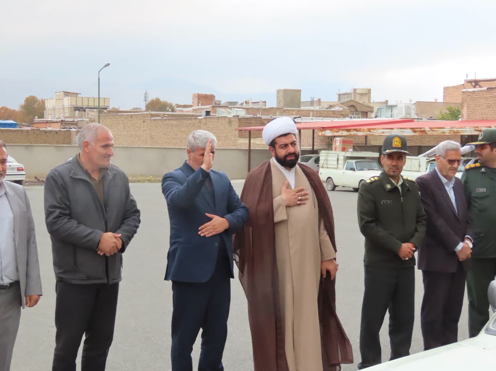 اهداء جهیزیه به نوعروسان توانخواه شهرستان چایپاره