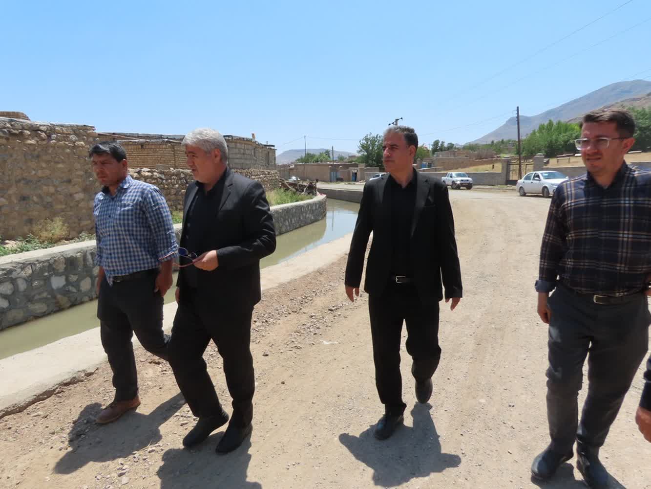بازدید فرماندار چایپاره و مدیرکل امور روستایی استانداری از روستای الهوردی‌کندی