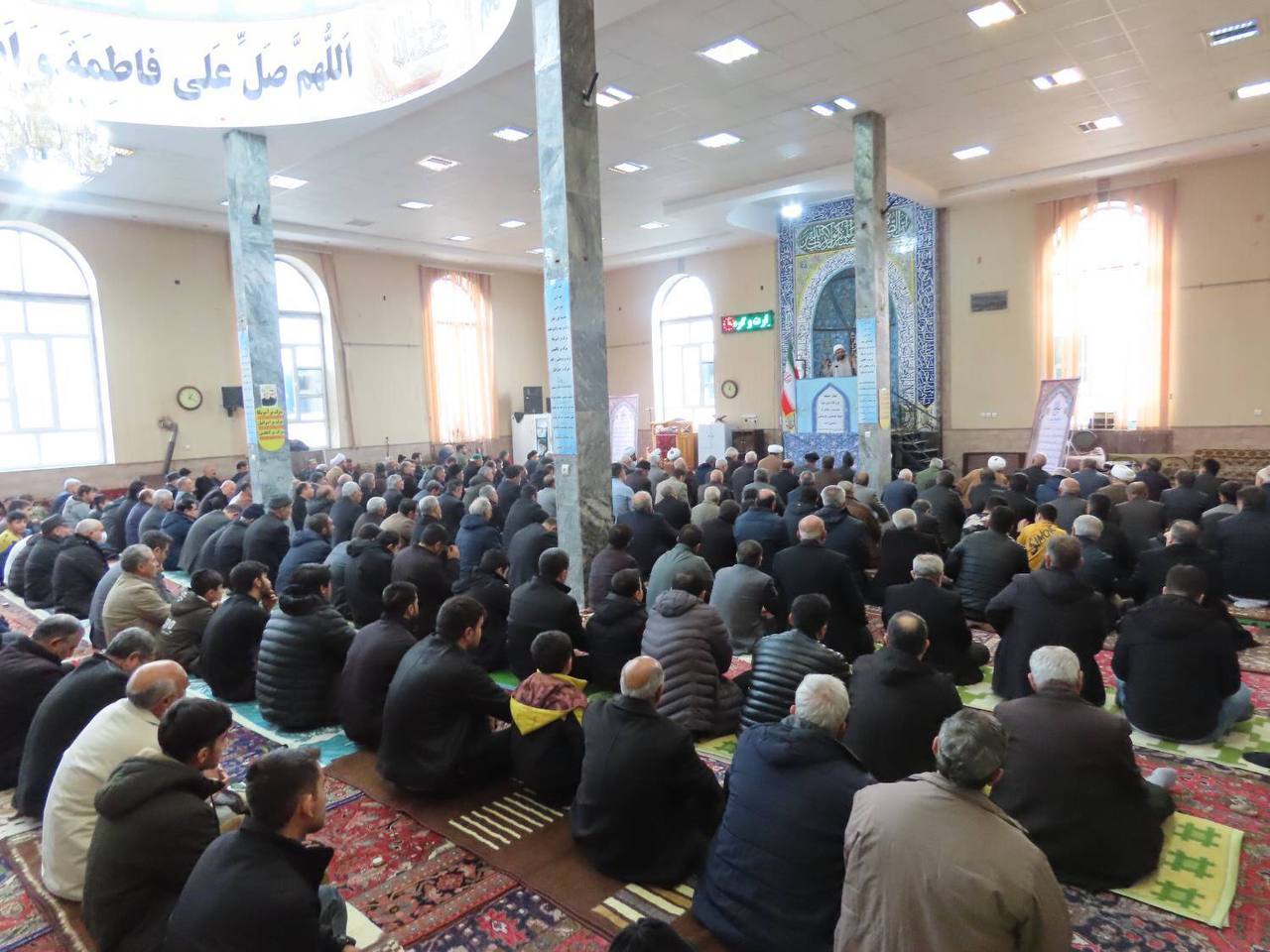 برگزاری نماز عبادی سیاسی جمعه شهرستان چایپاره به امامت حضرت حجت الاسلام و المسلمین دکتر محمد امین کریم پور